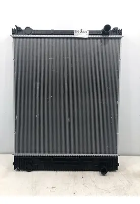 FREIGHTLINER Business Class M2 100 Radiator