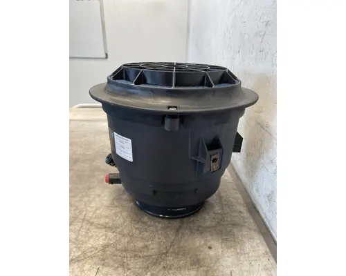 FREIGHTLINER Business Class M2 106 Air Cleaner