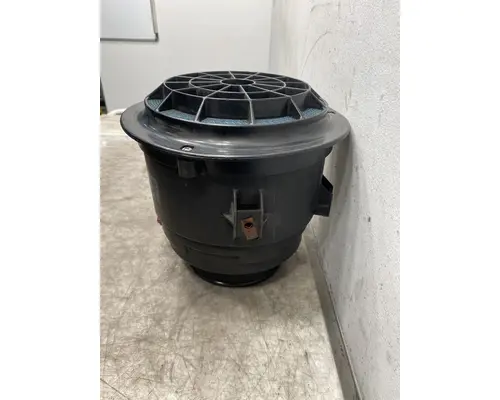 FREIGHTLINER Business Class M2 106 Air Cleaner