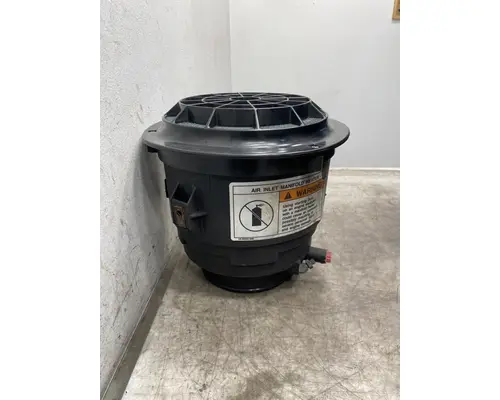 FREIGHTLINER Business Class M2 106 Air Cleaner