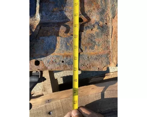 FREIGHTLINER Business Class M2 106 Battery Box