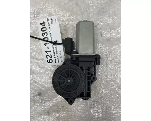 FREIGHTLINER Business Class M2 106 Door Window Regulator, Front