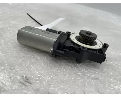 FREIGHTLINER Business Class M2 106 Door Window Regulator, Front