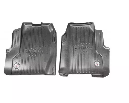 FREIGHTLINER Business Class M2 106 Floor Pan