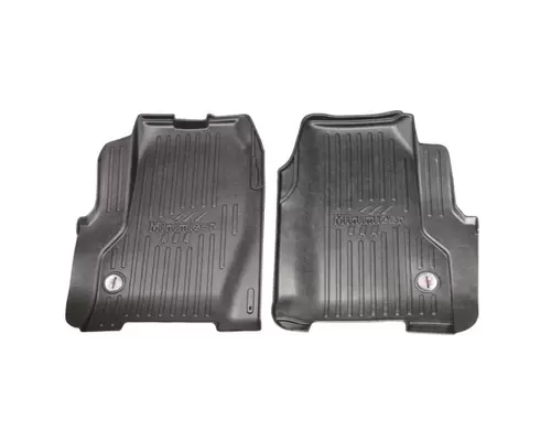 FREIGHTLINER Business Class M2 106 Floor Pan