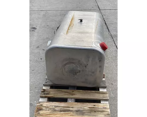 FREIGHTLINER Business Class M2 106 Fuel Tank