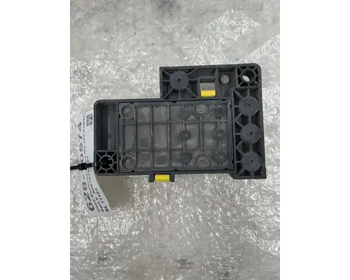 FREIGHTLINER Business Class M2 106 Fuse Box