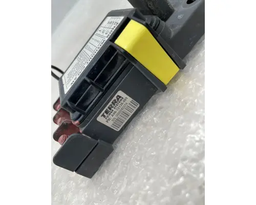 FREIGHTLINER Business Class M2 106 Fuse Box