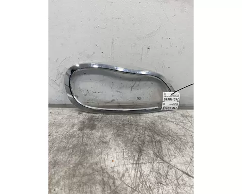 FREIGHTLINER Business Class M2 106 Headlight Bezel