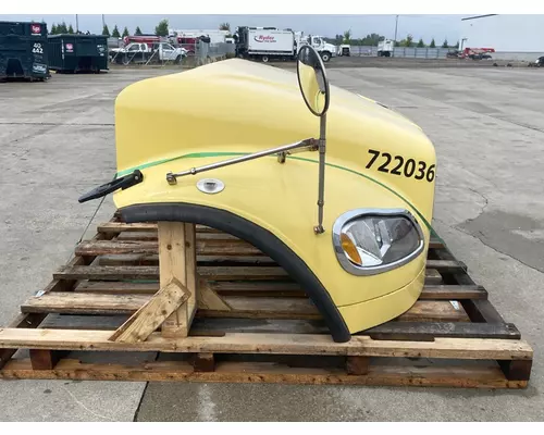 FREIGHTLINER Business Class M2 106 Hood
