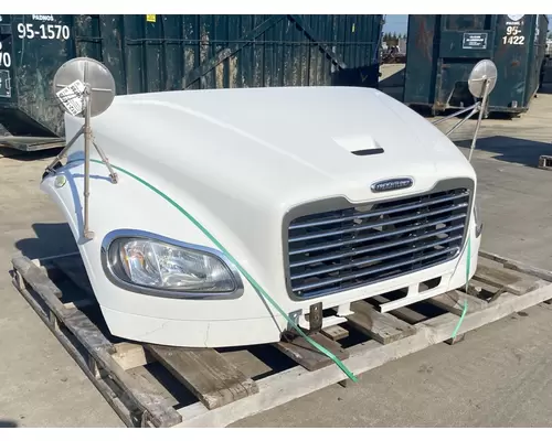 FREIGHTLINER Business Class M2 106 Hood