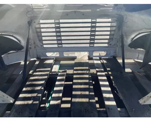 FREIGHTLINER Business Class M2 106 Hood