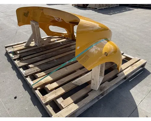 FREIGHTLINER Business Class M2 106 Hood