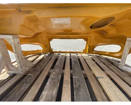 FREIGHTLINER Business Class M2 106 Hood