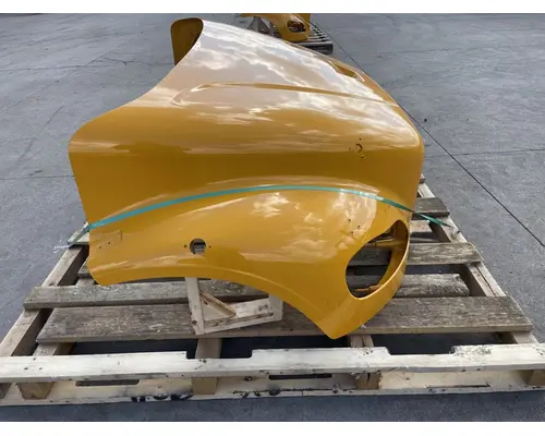 FREIGHTLINER Business Class M2 106 Hood