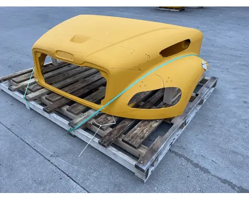 FREIGHTLINER Business Class M2 106 Hood