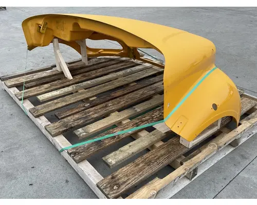 FREIGHTLINER Business Class M2 106 Hood