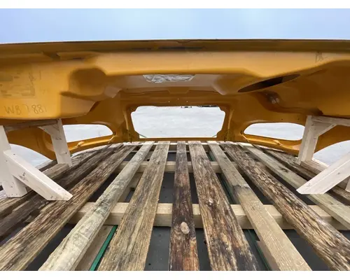 FREIGHTLINER Business Class M2 106 Hood