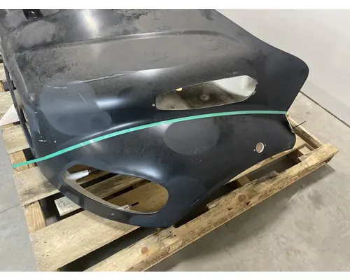 FREIGHTLINER Business Class M2 106 Hood