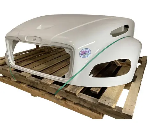 FREIGHTLINER Business Class M2 106 Hood