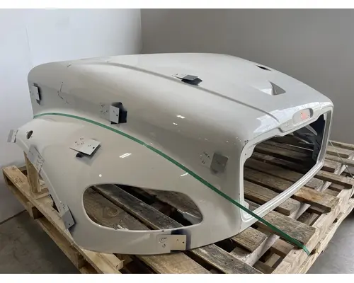 FREIGHTLINER Business Class M2 106 Hood