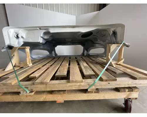 FREIGHTLINER Business Class M2 106 Hood