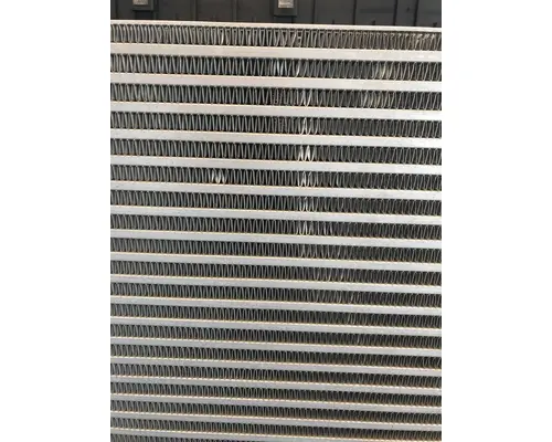FREIGHTLINER Business Class M2 106 Radiator