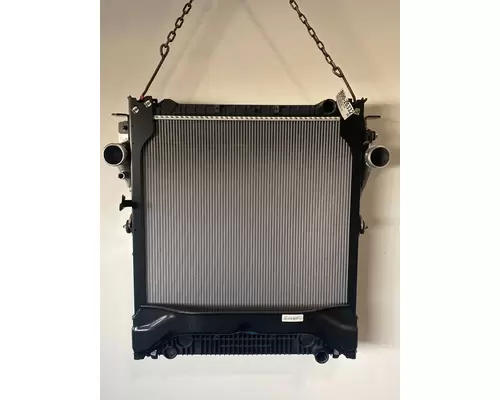 FREIGHTLINER Business Class M2 106 Radiator