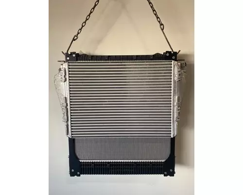 FREIGHTLINER Business Class M2 106 Radiator