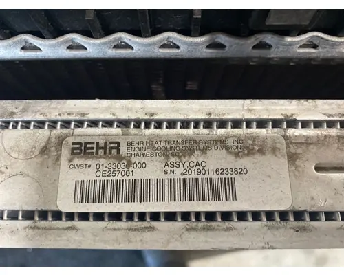 FREIGHTLINER Business Class M2 106 Radiator