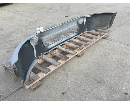 FREIGHTLINER Business Class M2 112 Bumper Assembly, Front