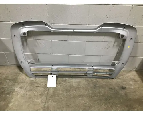 FREIGHTLINER Business Class M2 112 Grille