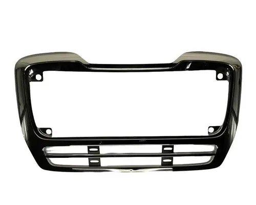 FREIGHTLINER Business Class M2 112 Grille