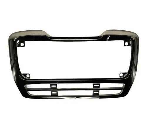 FREIGHTLINER Business Class M2 112 Grille