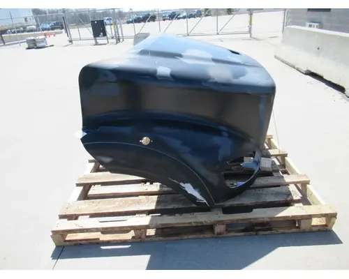 FREIGHTLINER Business Class M2 112 Hood