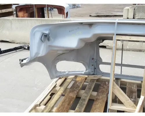 FREIGHTLINER Business Class M2 112 Hood