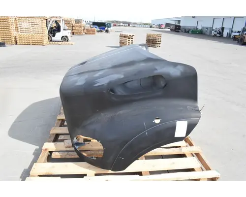 FREIGHTLINER Business Class M2 112 Hood