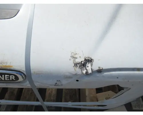 FREIGHTLINER Business Class M2 112 Hood