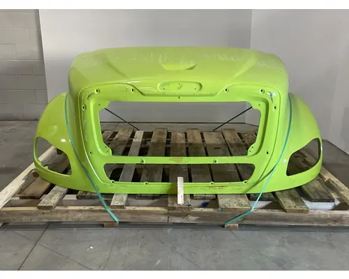 FREIGHTLINER Business Class M2 112 Hood