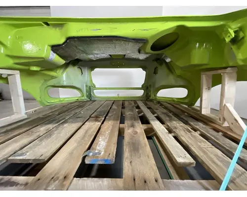 FREIGHTLINER Business Class M2 112 Hood