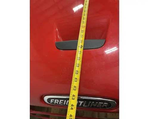 FREIGHTLINER Business Class M2 112 Hood