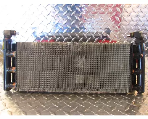 FREIGHTLINER Business Class M2 112 Oil Cooler