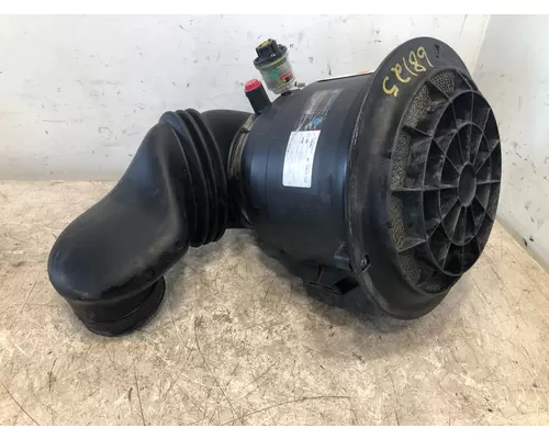 FREIGHTLINER Business Class M2 Air Cleaner
