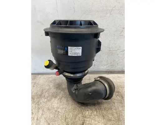 FREIGHTLINER Business Class M2 Air Cleaner