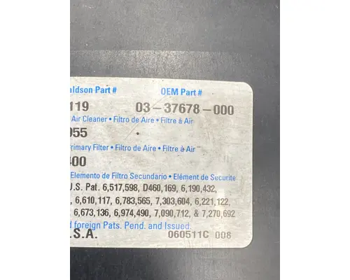 FREIGHTLINER Business Class M2 Air Cleaner