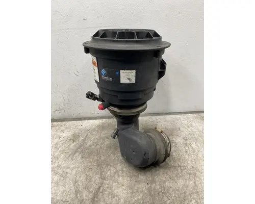 FREIGHTLINER Business Class M2 Air Cleaner