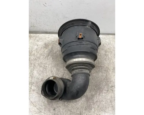 FREIGHTLINER Business Class M2 Air Cleaner