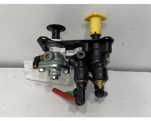 FREIGHTLINER Business Class M2 Brake Air Valve