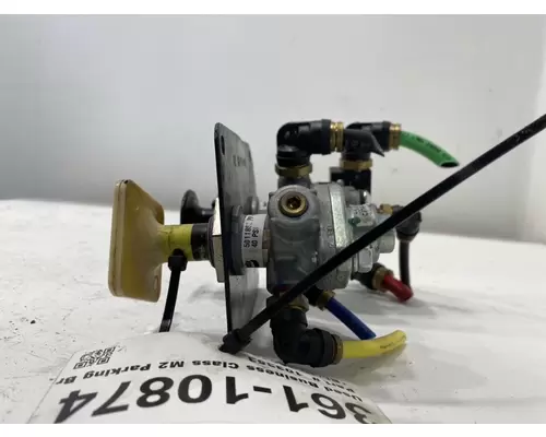 FREIGHTLINER Business Class M2 Brake Proportioning Valve