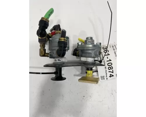 FREIGHTLINER Business Class M2 Brake Proportioning Valve